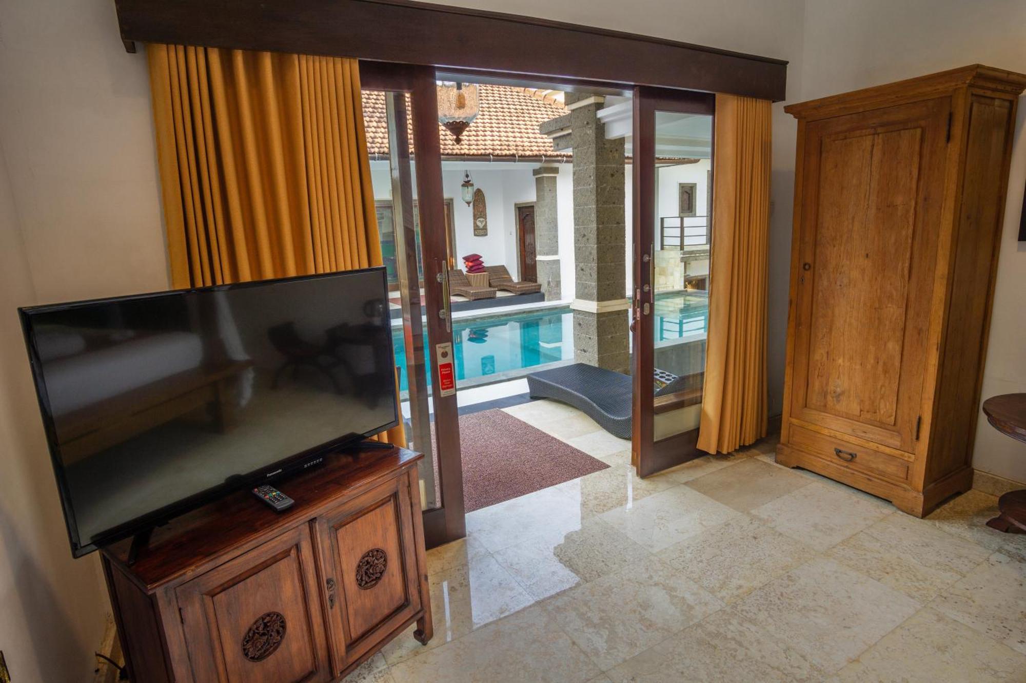 Balam Bali Villa Mengwi ภายนอก รูปภาพ